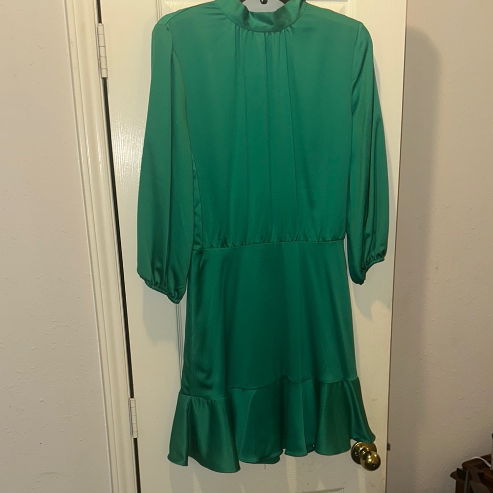 Elegant Green Long Sleeve Dress